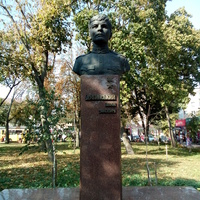 Пам’ятник Дубинському Іванові (погруддя)