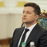Зеленський ввів у дію санкції РНБО проти трьох осіб і 55 компаній
