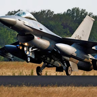 Чи готова інфраструктура в Україні приймати F-16, розповів льотчик ЗСУ 