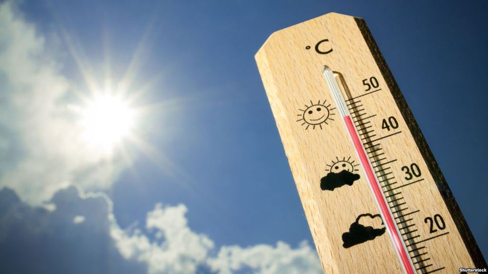 В Україні утримується аномальна спекотна погода
