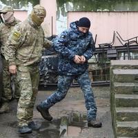 Усі 24 українських моряки, захоплені Росією, назвали себе військовополоненими