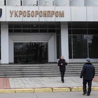 Порошенко після гучного скандалу анонсував міжнародний аудит «Укроборонпрому»