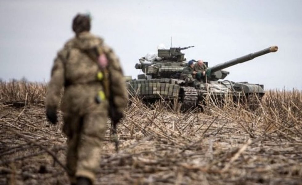Майже 73% українців вважають, що влада не справляється з війною на Донбасі