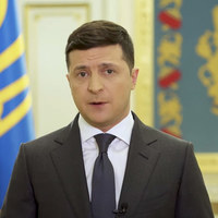 Зеленський у новому відеозверненні закликав українців залишатися вдома на Великдень