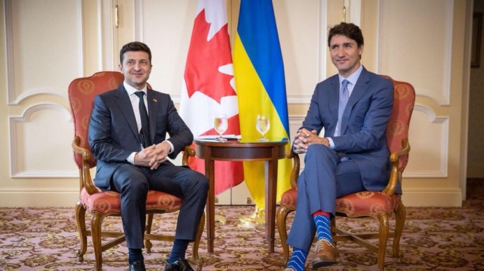 Зеленський запропонував Канаді спростити візовий режим для України