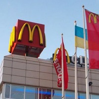 У посольстві США пожартували над відсутністю російської мови в McDonald’s