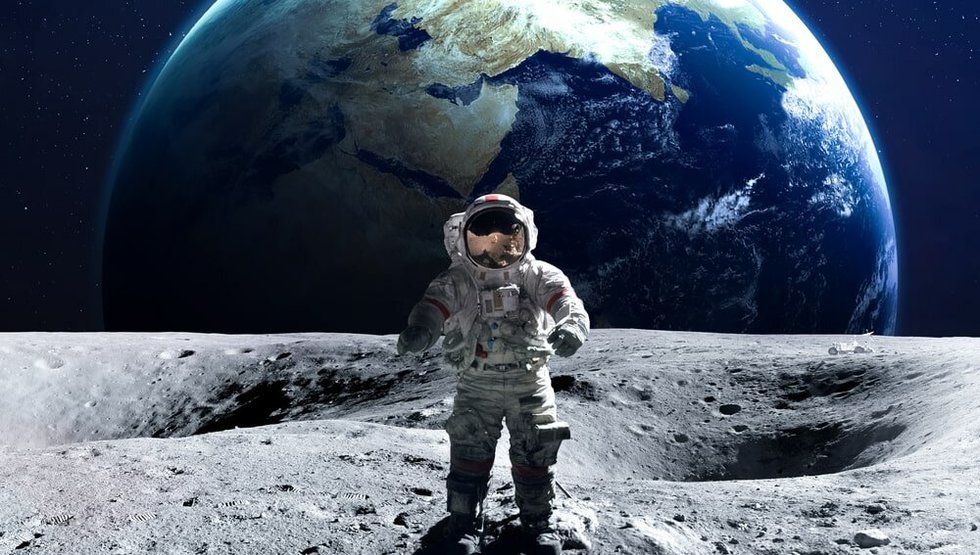 NASA заборонило смітити і битися на Місяці