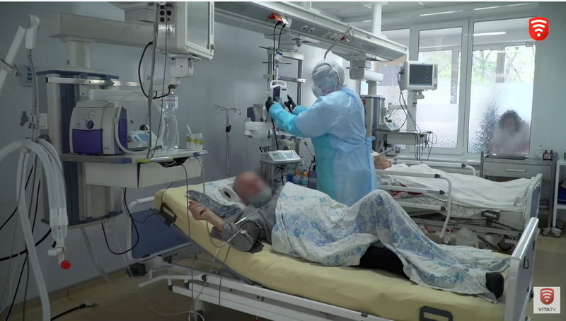 Від 50% до 100%: заповненість лікарень хворими з COVID-19 по областях України