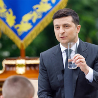 Зеленський задумав розігнати Конституційний суд і вже вніс законопроект у Раду