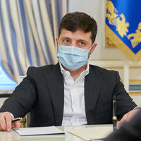 Зеленський вмовляє уряд заплатити компенсацію сім’ям загиблих медиків