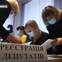 Половина депутатів проігнорувала позачергову сесію обласної ради