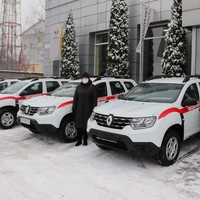 Дев’ять нових автівок для сільських амбулаторій поїхали у громади Чернігівщини