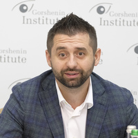 Слуга народу обіцяє рятівний план для українців через підвищення тарифів
