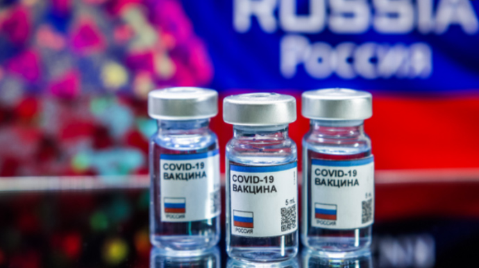 Депутати хочуть заборонити вакцину з РФ та ввести кримінальну відповідальність за афери зі щепленням