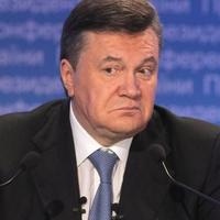 Януковичу повідомлено про підозру у державній зраді