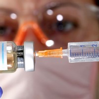 Рада дозволила використовувати вакцини від COVID-19, які не пройшли випробувань