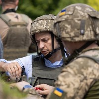 Зеленський наказав перевірити готовність військ на Донбасі