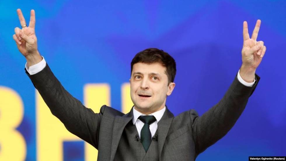 Президентський рейтинг Зеленського впав до 21%