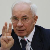 Харківські угоди: Азарову повідомили про підозру в держзраді