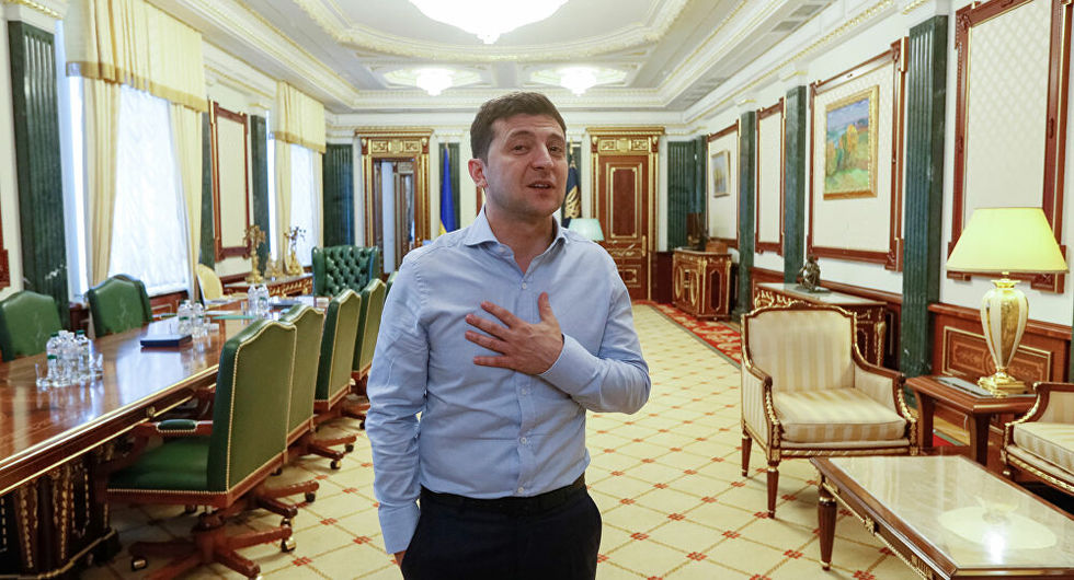 Зеленський збирається перемістити органи влади з Києва до областей