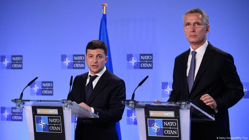Зеленський: НАТО – це єдиний шлях до закінчення війни на Донбасі