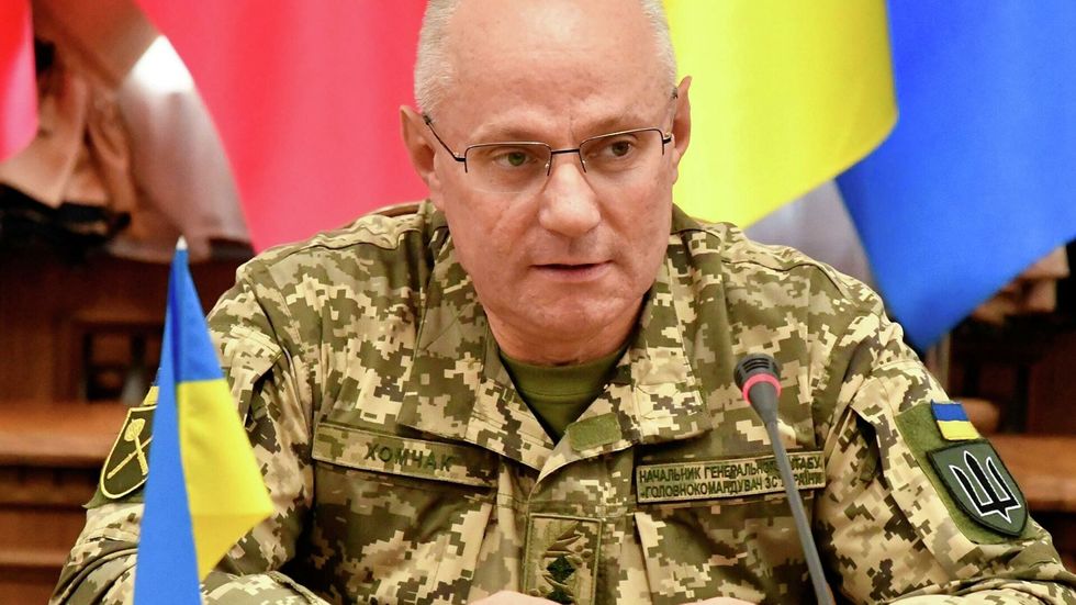 Головнокомандувач ЗСУ запевнив, що наступу України на Донбас не буде