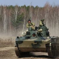 Росія перекидатиме війська до кордонів України до кінця квітня - розвідка