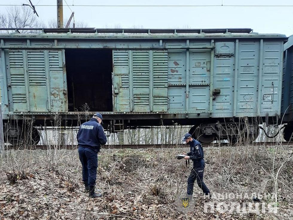 Поліція Чернігівщини розслідує обставини загибелі підлітка на залізниці