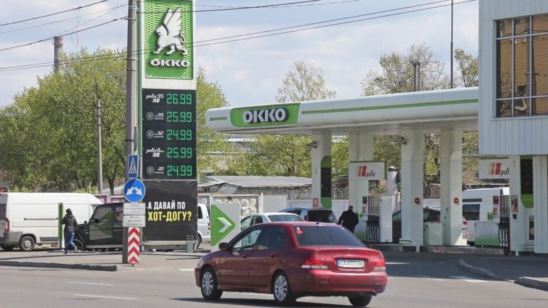 АЗС зупиняють продаж палива через держрегулювання цін