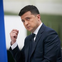 Зеленський наказав уряду зупинити авіасполучення з Білоруссю