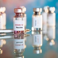 США поділяться з Україною вакцинами від коронавірусу