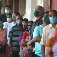 Уряд Зеленського дозволив в’їзд з Індії, де вирує новий штам вірусу