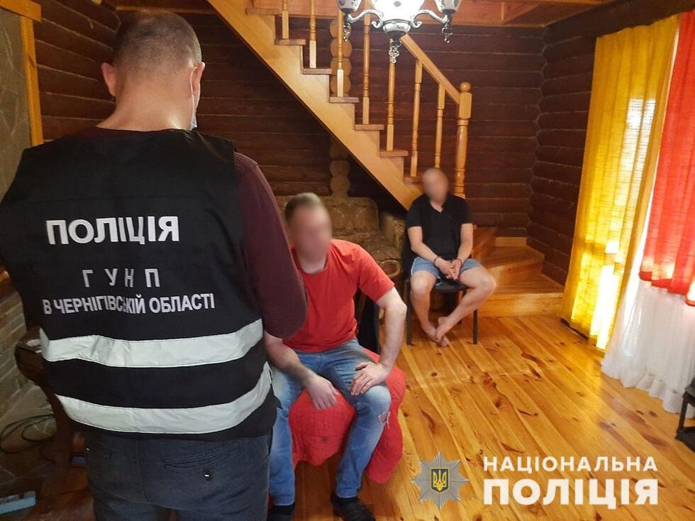 На Чернігівщині судитимуть угруповання за виготовлення та збут наркотиків і психотропів