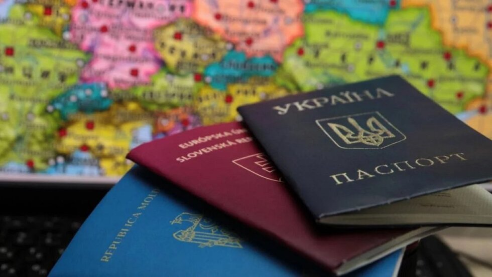 Зеленський наказав українцям зазначати в деклараціях про своє подвійне громадянство