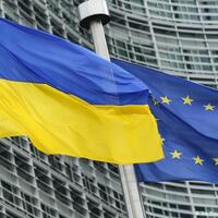 ЄС погрожує забрати безвіз в України — вимагає боротьби з корупцією