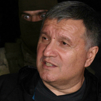Аваков вимагає розробити військовий сценарій повернення Криму й ОРДЛО