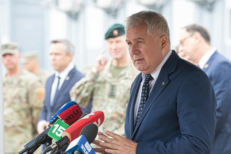 Литва заявила про готовність передати Україні летальну зброю