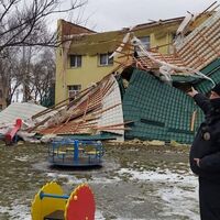 Чернігівщина оговтується від стихії: без електрики залишаються 20 населених пунктів