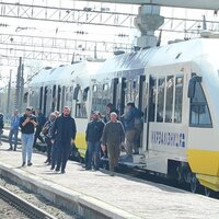 Чернігов відновив рух залізничного транспорту