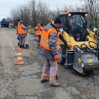 Тривають ремонти на автошляхах Чернігівщини