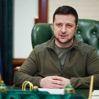 Зеленський наказав продовжити воєнний стан і мобілізацію в Україні на 90 днів