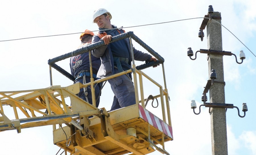У понад 95% населених пунктів Чернігівщини вже відновлене електропостачання