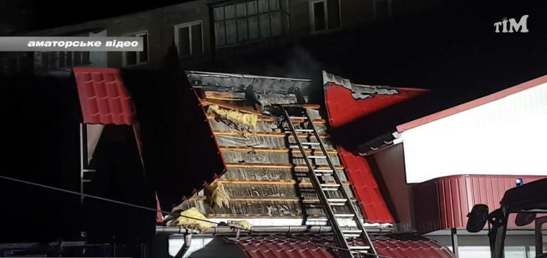 Рятувальники вчасно загасили пожежу, яка сталася в приміщенні магазину по вул. 1 Травня