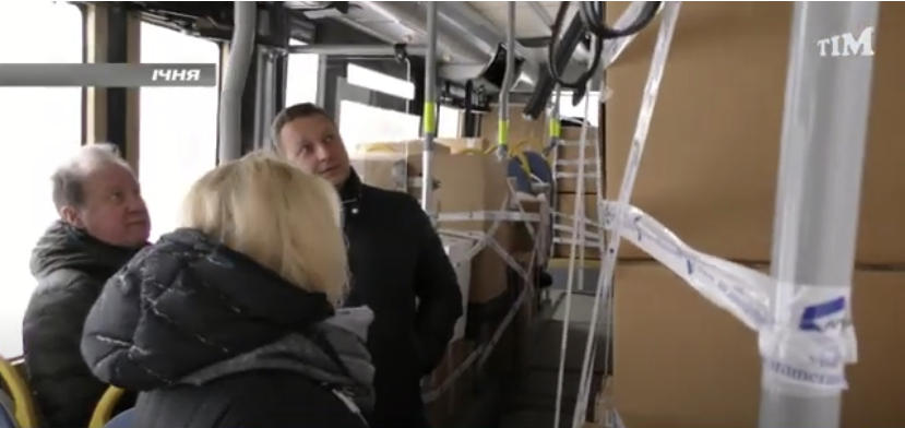 Ічнянська громада отримала три пасажирські автобуси від фінських благодійників