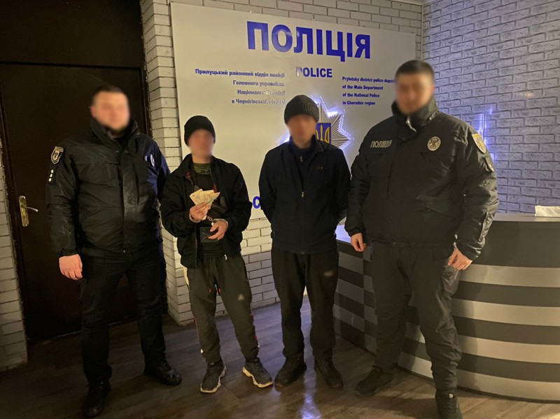 Прилуцька поліція затримала двох чоловіків за підозрою у розбійному нападі на мешканця Сухополов’янської громади