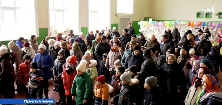 Понад 35000 гривень зібрали жителі Яблунівської територіальної громади на благодійному ярмарку
