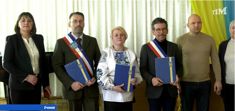 У Ічні підписано меморандум про співпрацю з мерами одразу двох міст Франції