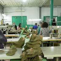 Cімейне підприємство з Прилук після початку великої війни виготовляє взуття для вояків