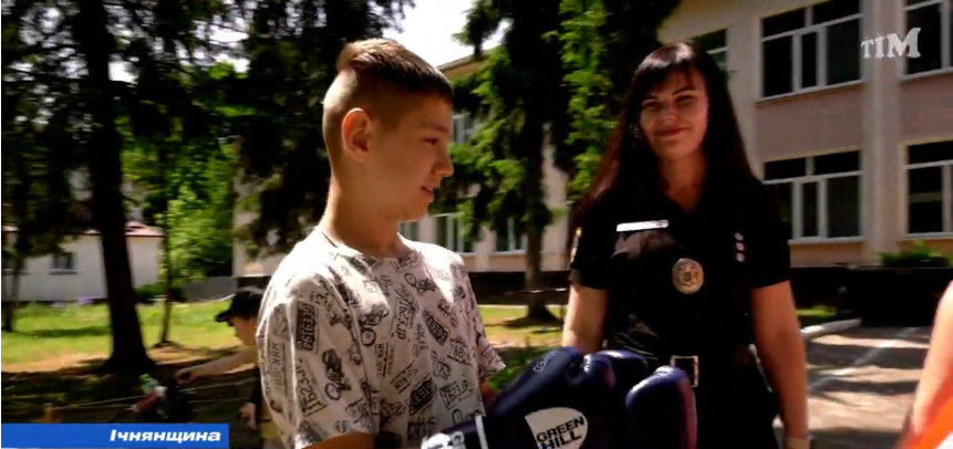 У День захисту дітей прилуцькі поліцейські привітали Сашка з Дружби