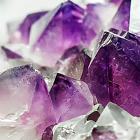 ШІ допоміг змоделювати понад 2 млн нових кристалів, зберігши вченим 800 років на пошуки